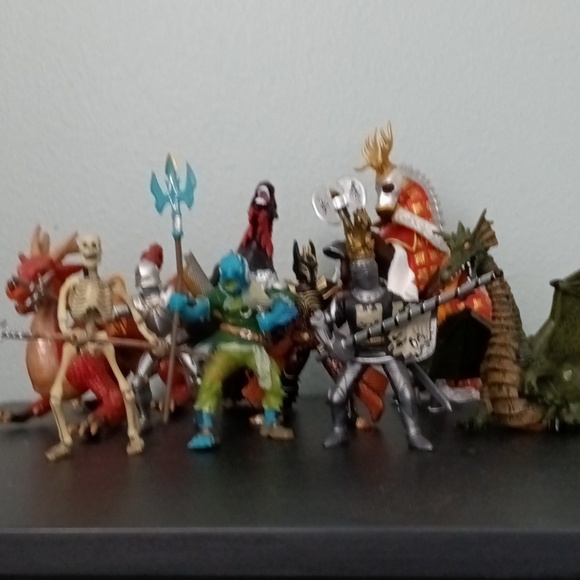 Papo Other - Lot of 9 Papo Fantasy World Action Figures Dragons Horses Knights Warrio…
